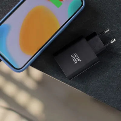Caricabatterie per telefono Blue Star USB C + USB A QC4.0 PD 3A 25W TFB-TC-25WPD Nero