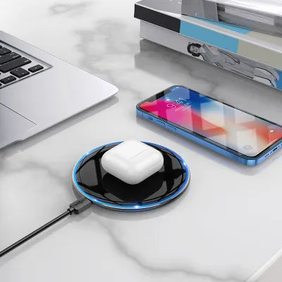 Caricabatterie Wireless Hoco CW6 Pro 15W – Design Premium in Alluminio con Illuminazione LED Laterale | Compatibile Apple & Qi